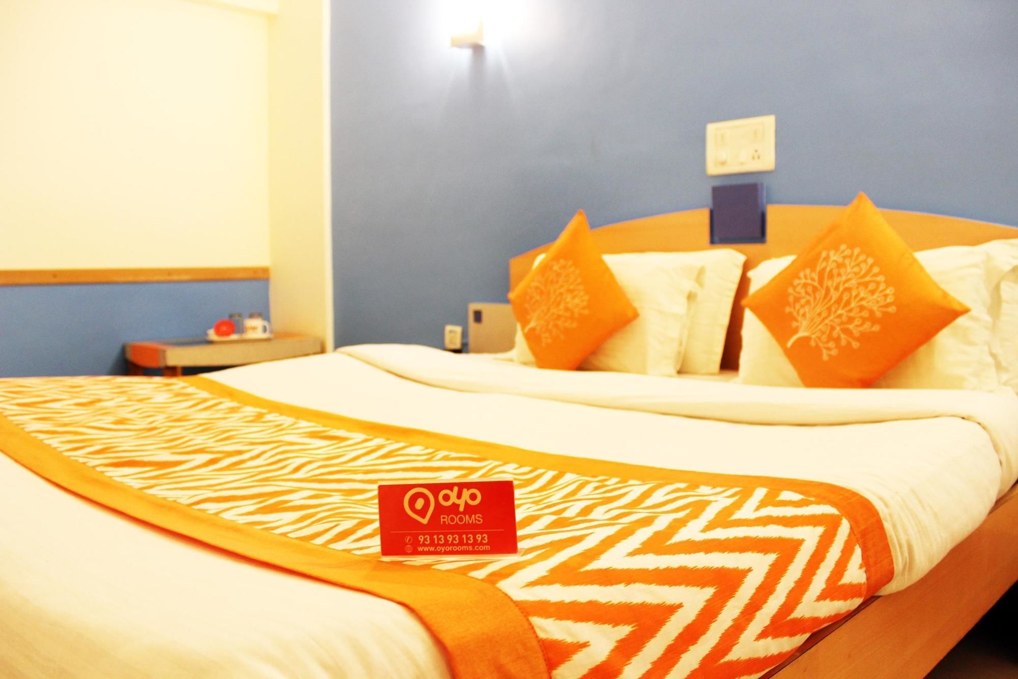 Oyo Rooms Хубли Екстериор снимка