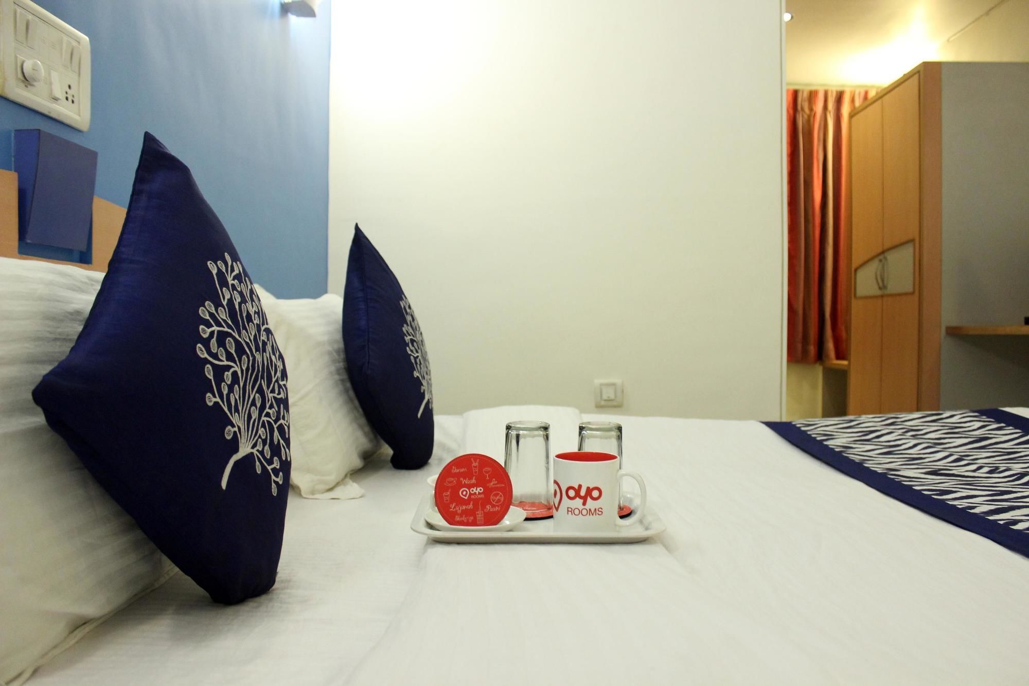 Oyo Rooms Хубли Екстериор снимка