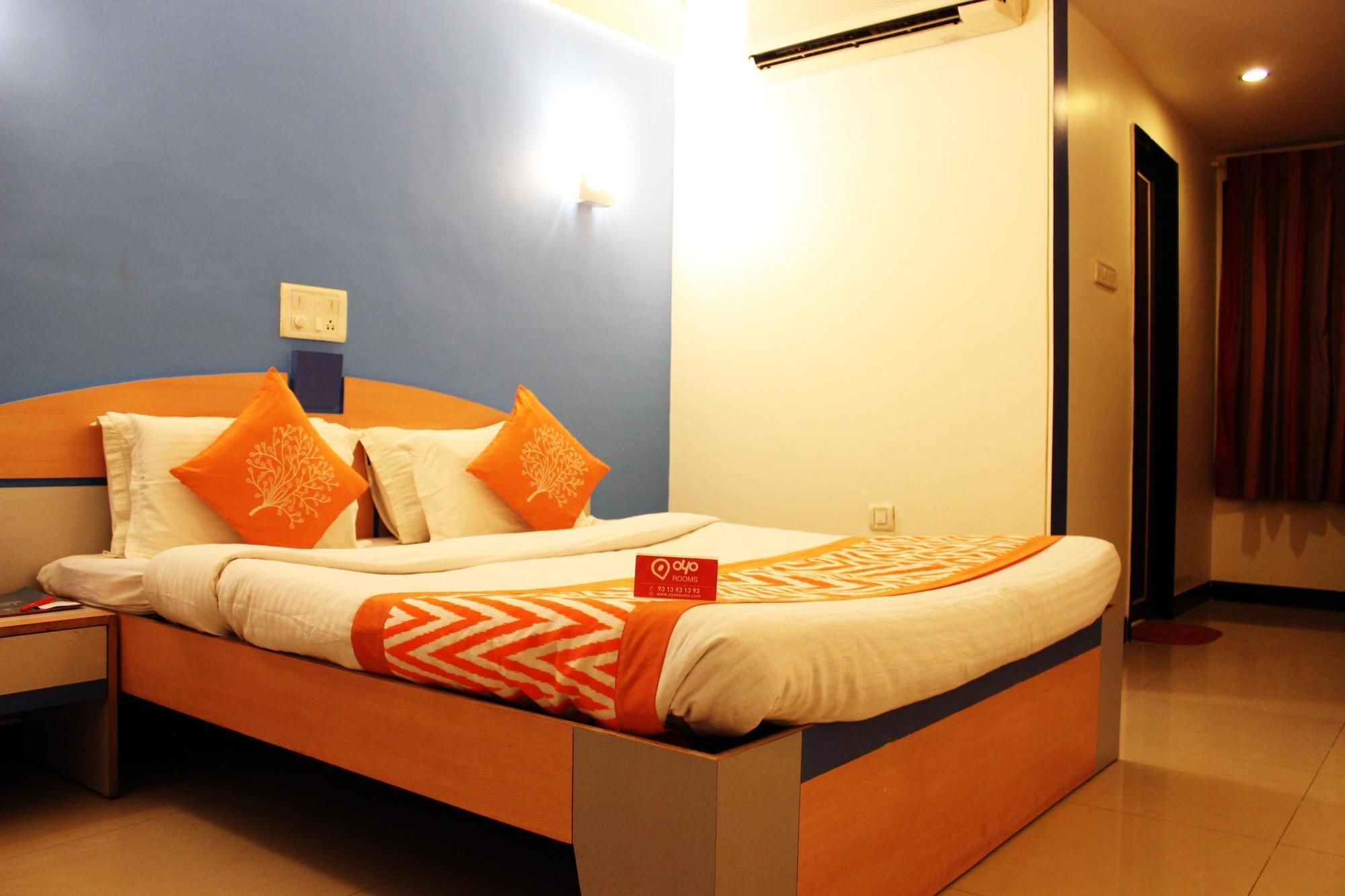 Oyo Rooms Хубли Екстериор снимка